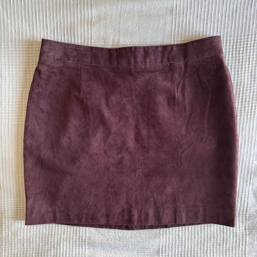 NWT AYNI Suede Mini Skirt in Burgundy - Size L